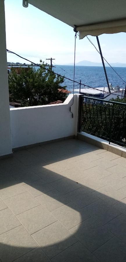 Γεώργιος Παπαϊωάννου Ενοικιαζόμενα Δωμάτια Khrónia Eksteriør billede